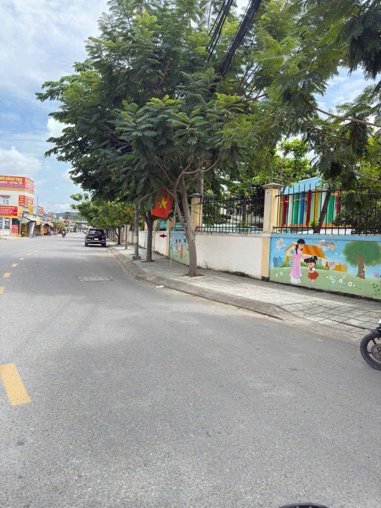 Bán đất tại Vườn Lài, Quận 12, diện tích 100,2m2, sổ đỏ, giá 6,3 tỷ
